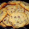 Raye's Signature Peanut Butter Chocolate Chip Cookies